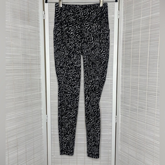 Lululemon Swift Speed High Rise Tight Speckle Black Size 4 - Picture 1 of 6